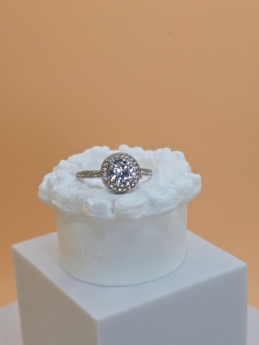 anello ninfa zirconi bianchi