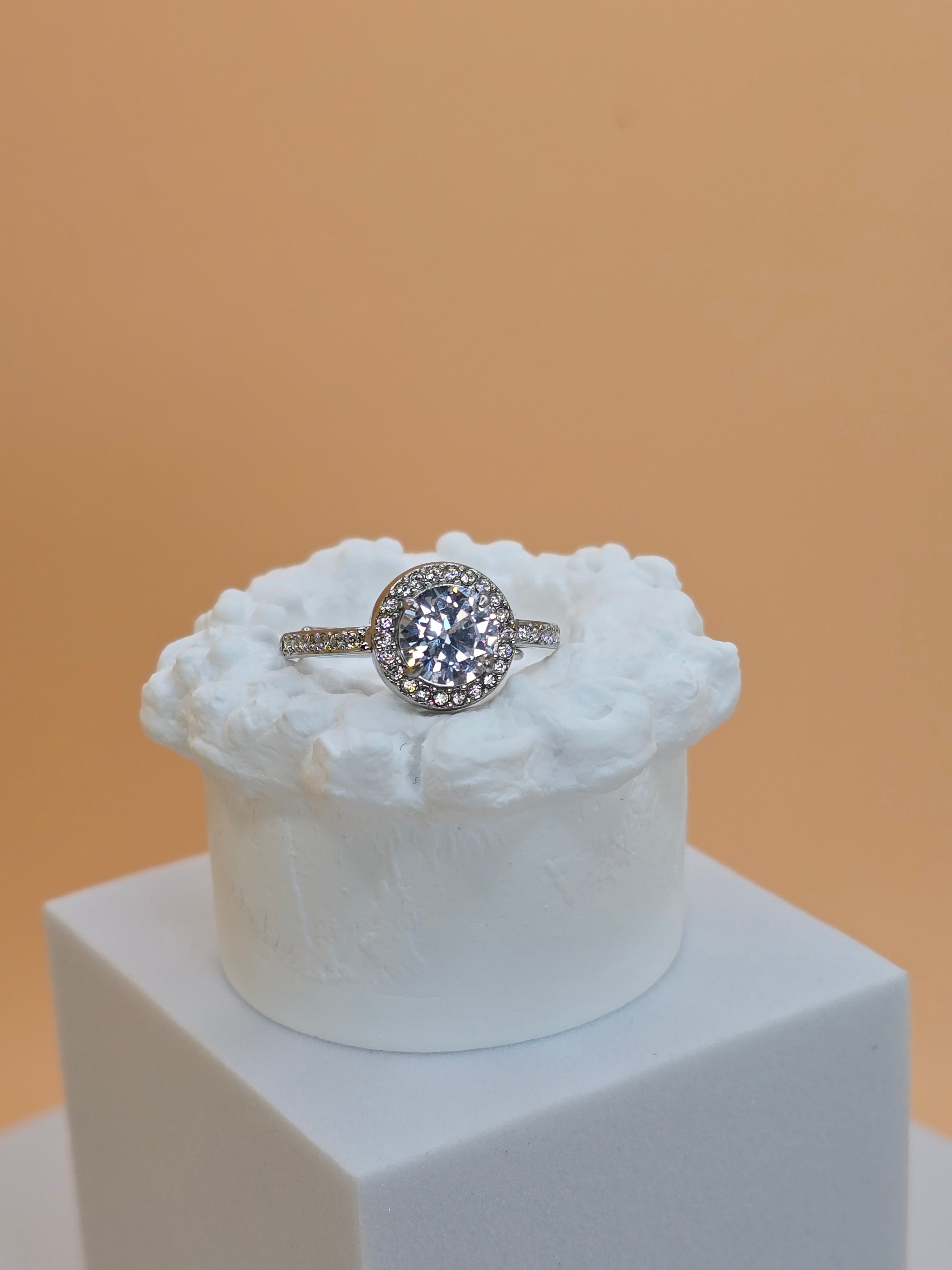 anello ninfa zirconi bianchi