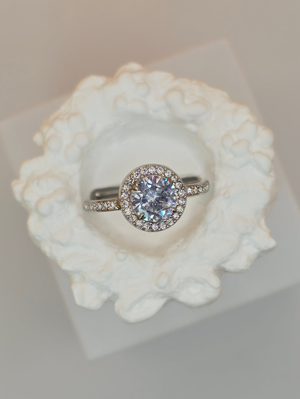 anello ninfa zirconi bianchi