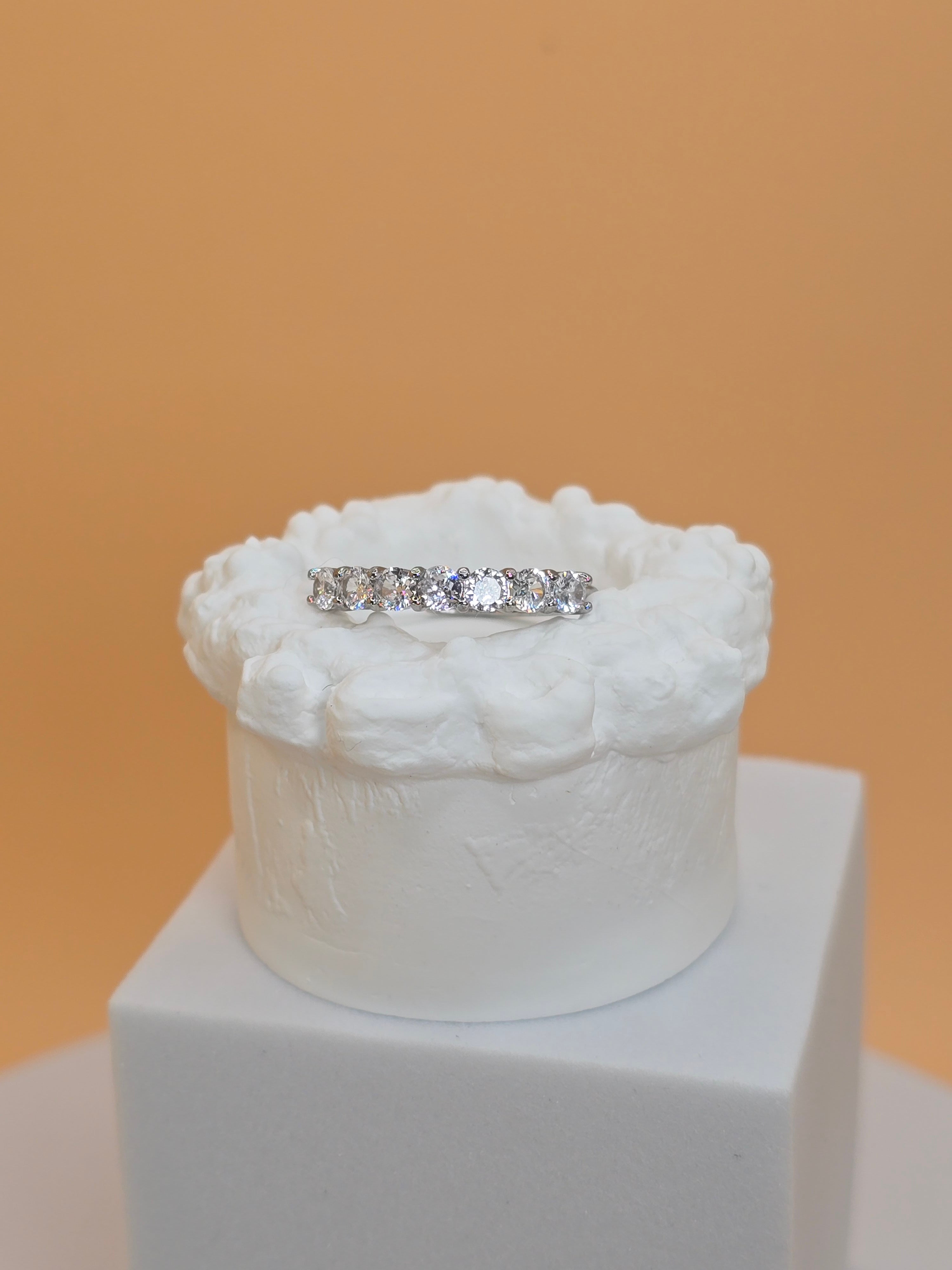 anello sette stelle