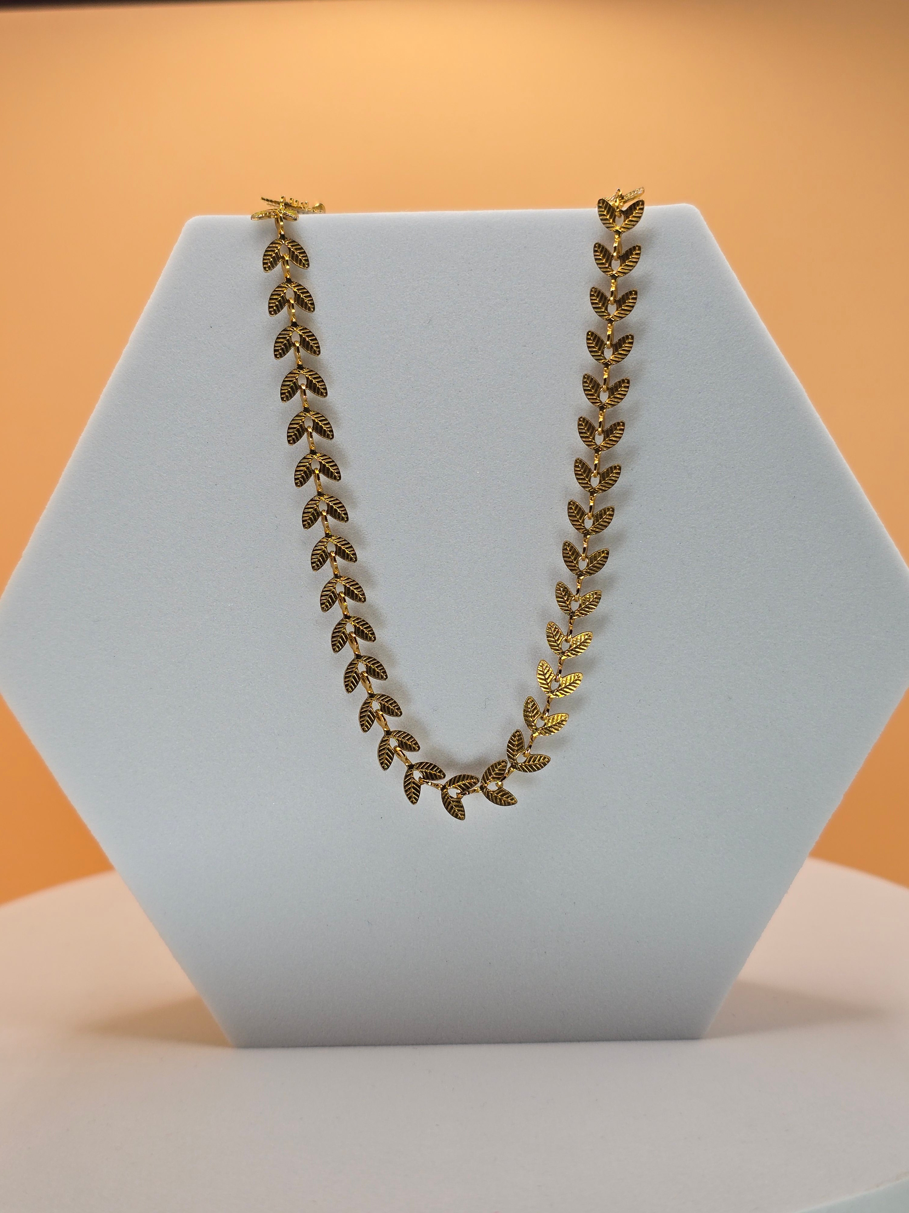 collana bosco dorato