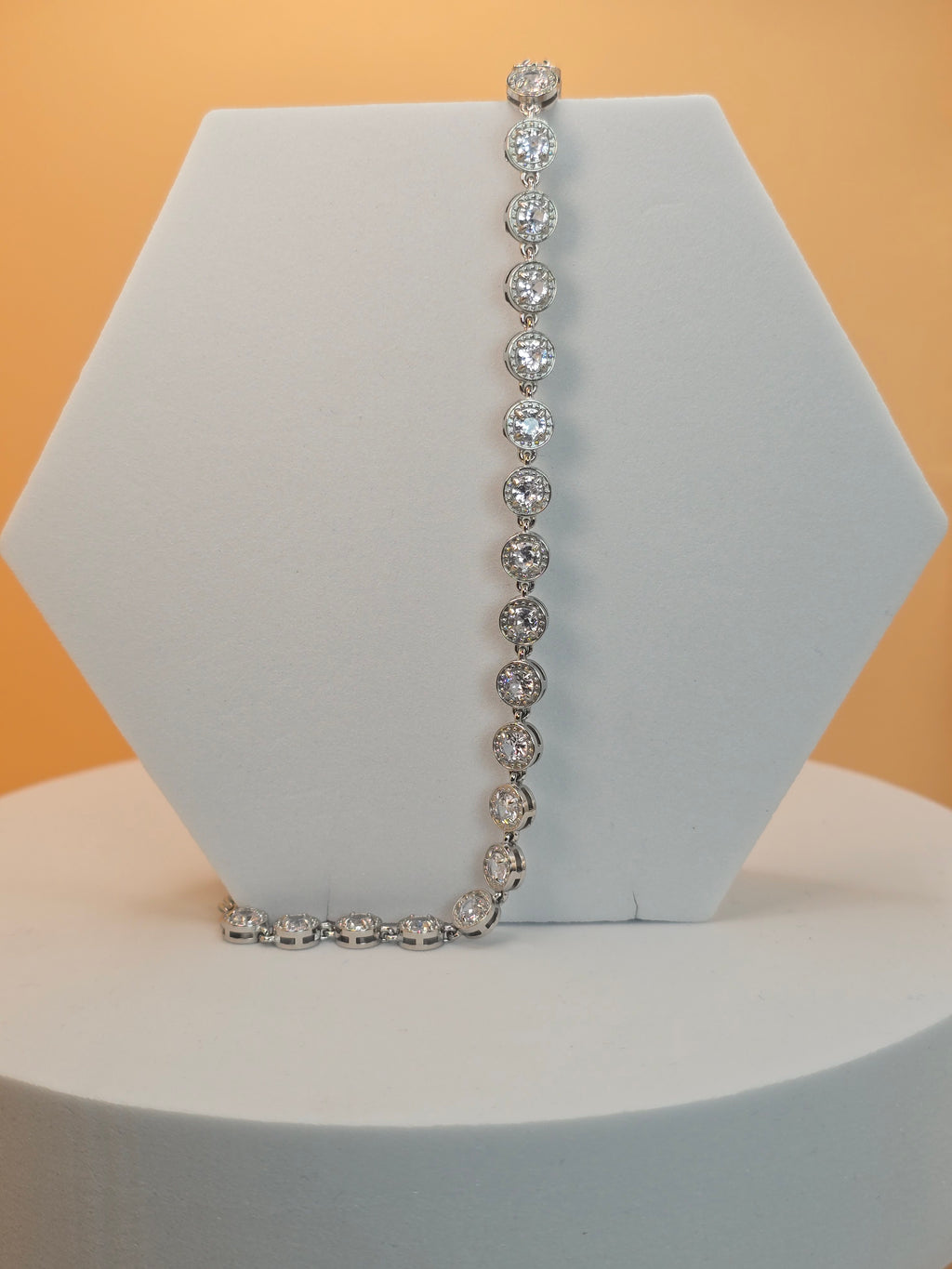 collana sorbetto di luce bianco