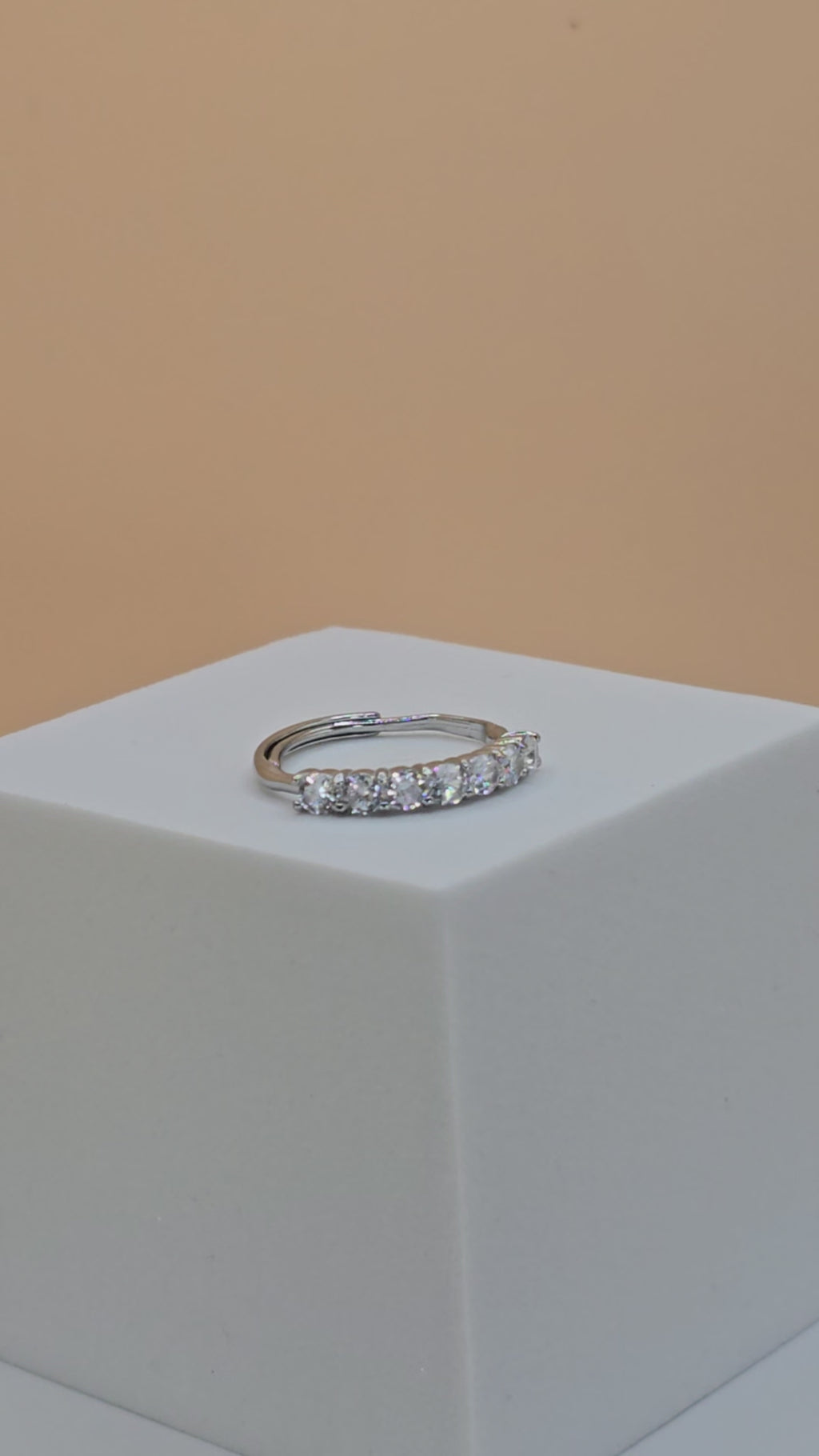 anello sette stelle
