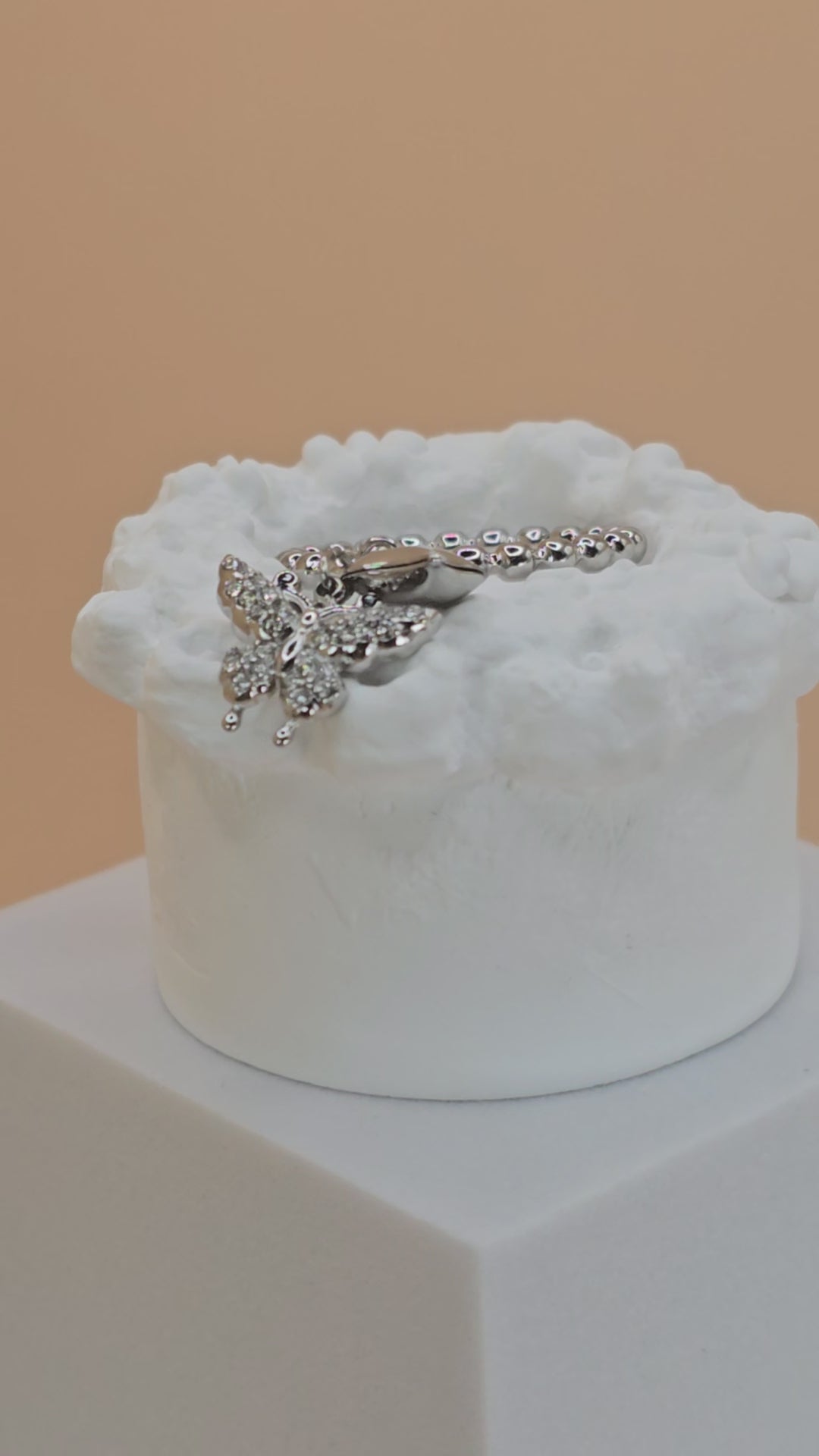anello farfalla
