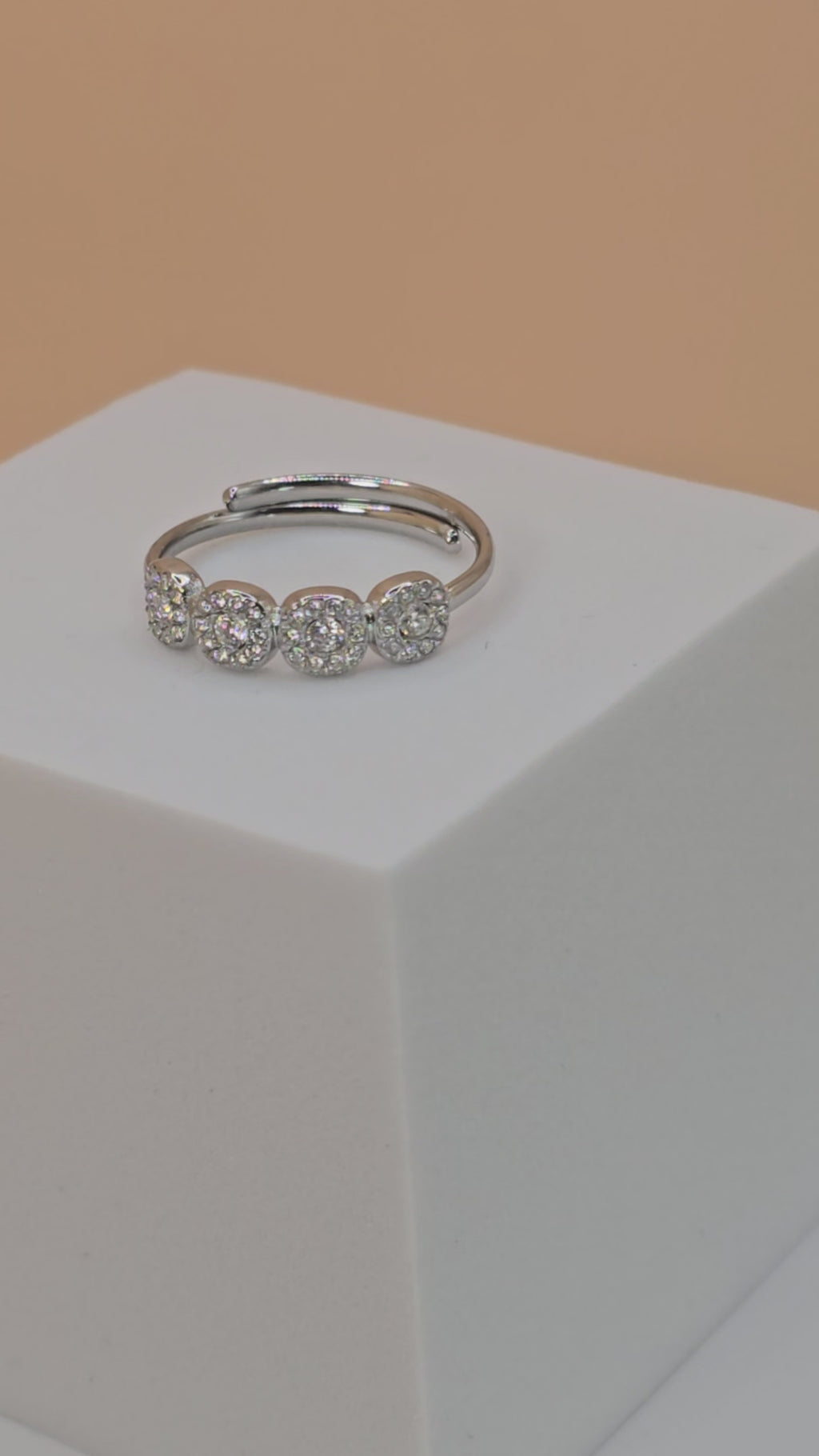 anello magic glow