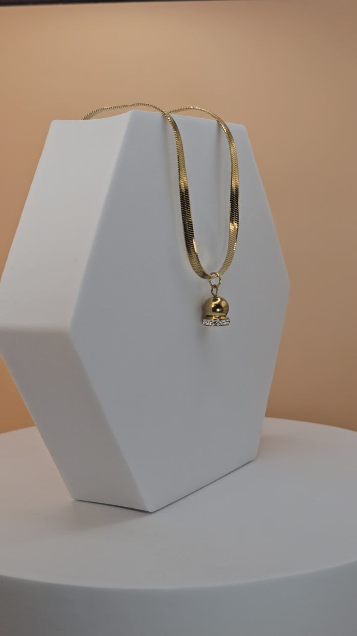 collana golden bell