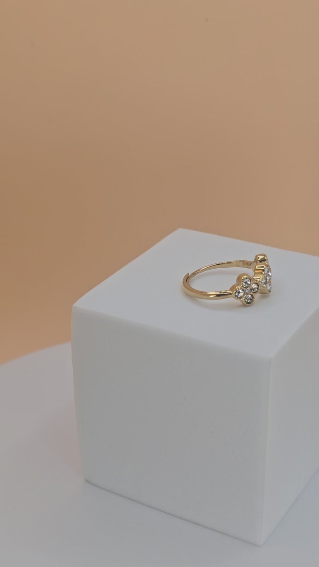 anello spring day brilantini bianchi