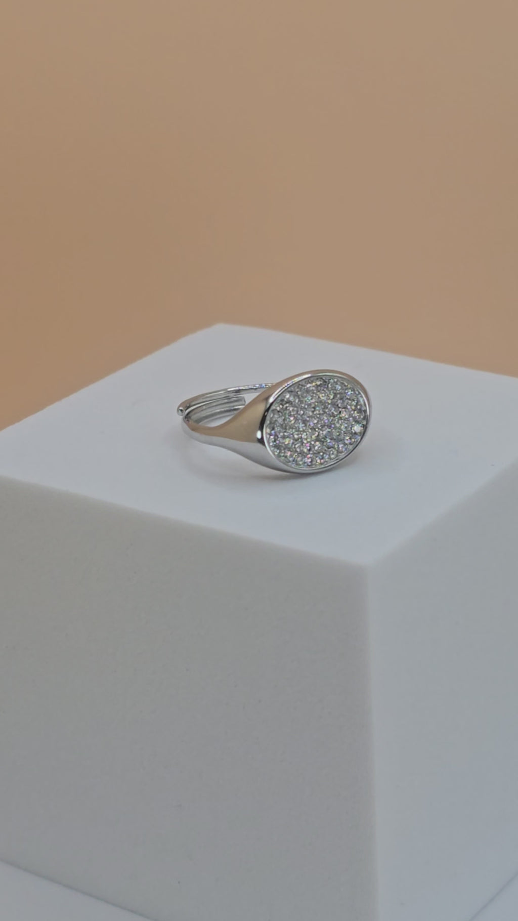 anello galassia ovale