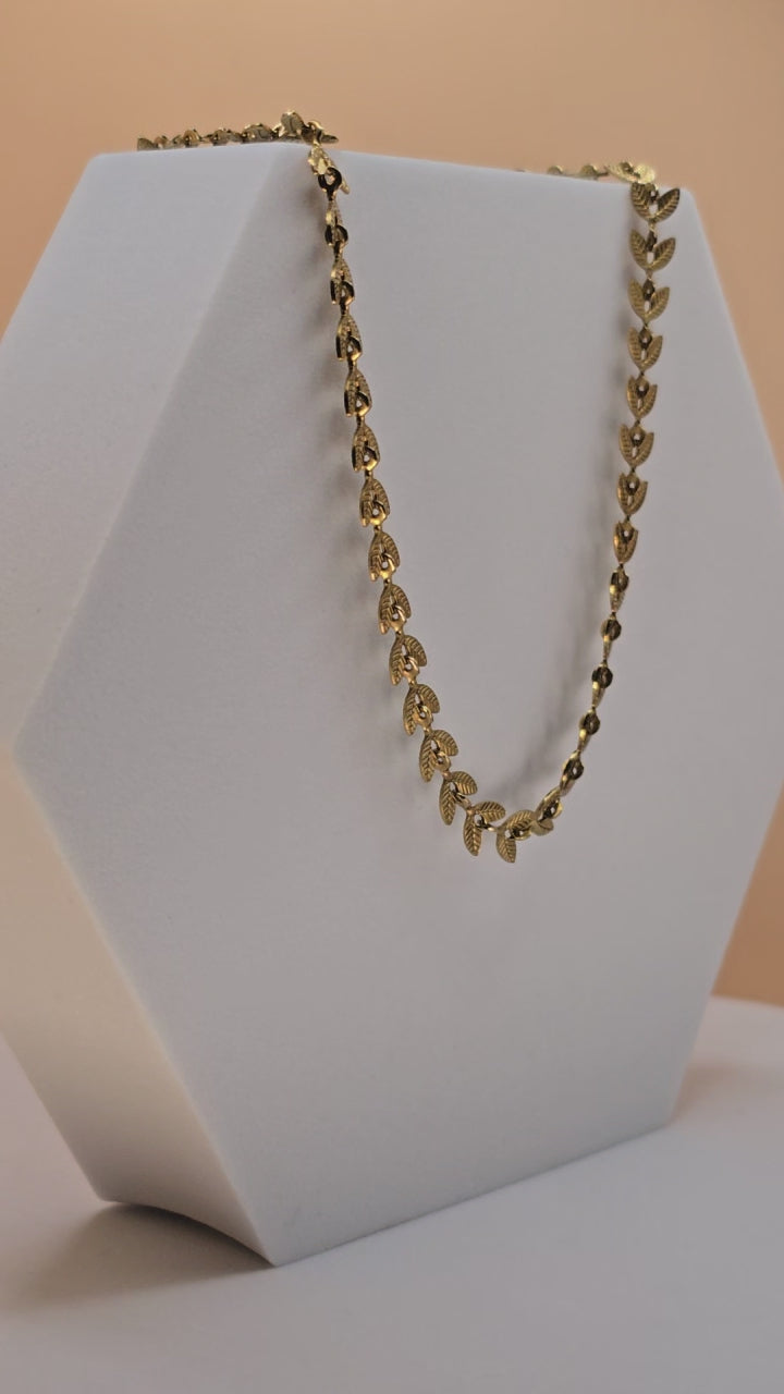 collana bosco dorato